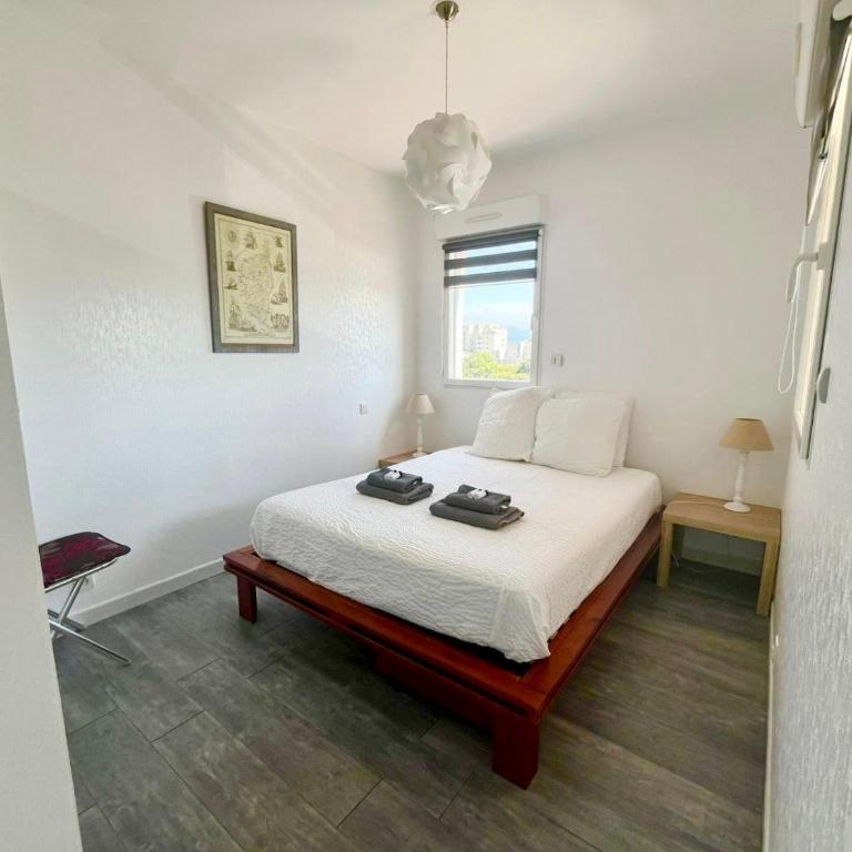 Casamea - Vue Mer, Clim & Parking, Proche Plage - One-Bedroom Apartment - 12