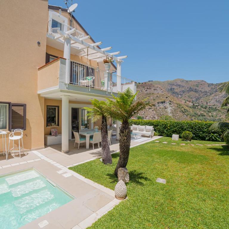 Villa Mastrissa Taormina - Private Villa with 2 pool - Private villa with 4 bedrooms and a swimming pool - 56