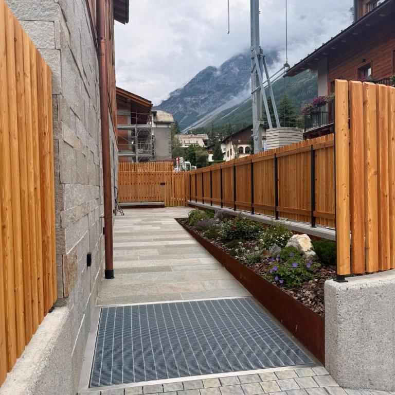 Alpine Dream Apartments - Deluxe Apartment mit Balkon und 2 Schlafzimmern - 1
