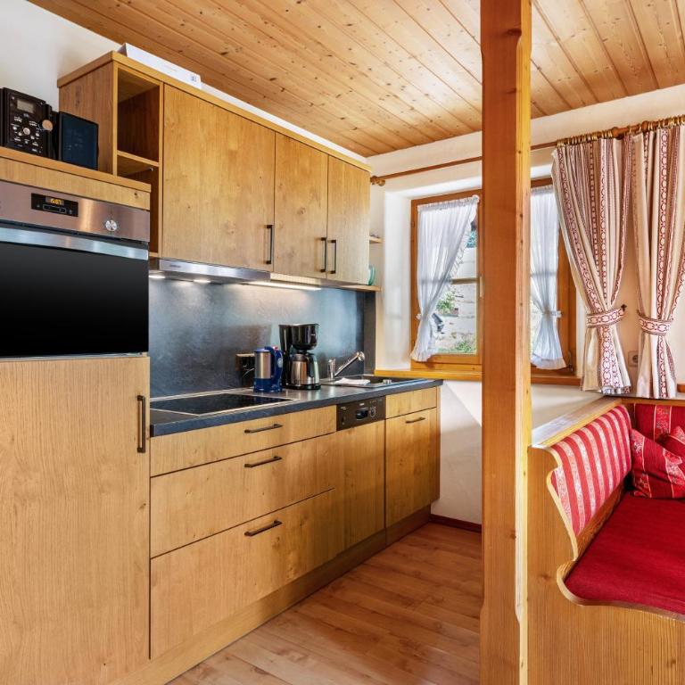 Weibhauser Franzl - Deluxe-Apartment mit 2 Schlafzimmern und Gartenblick - 16