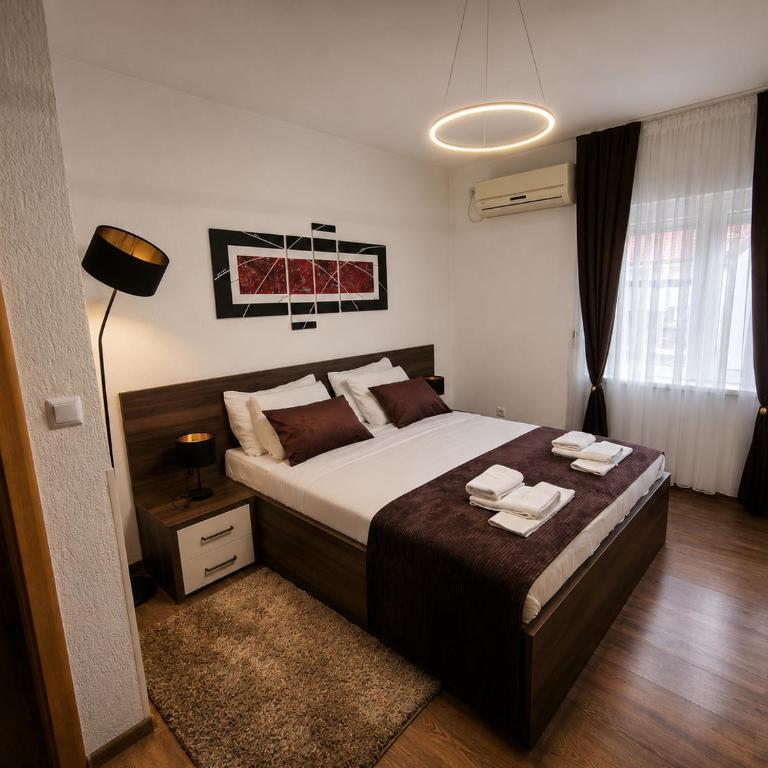 Villa Hum - Dvokrevetna Soba sa Bračnim Krevetom - 19