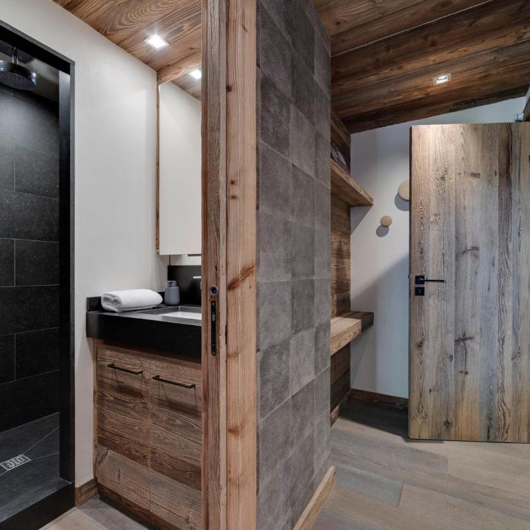 Appartement spacieux avec cheminée, parking, Val-d'Isère - FR-1-567-138 - Apartment - 10