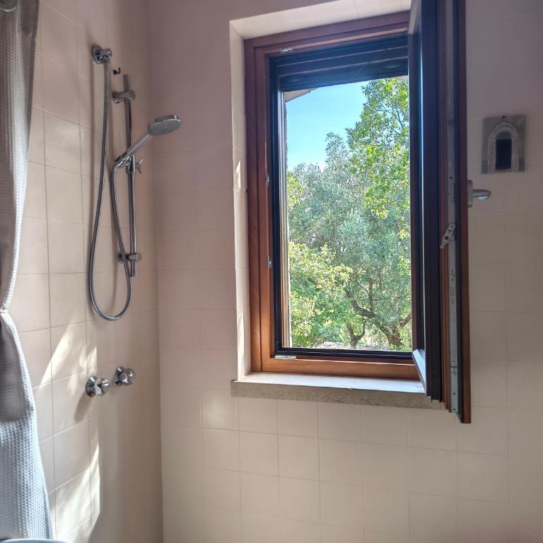 Par Tòt - Camera Matrimoniale con Vista Giardino - 11