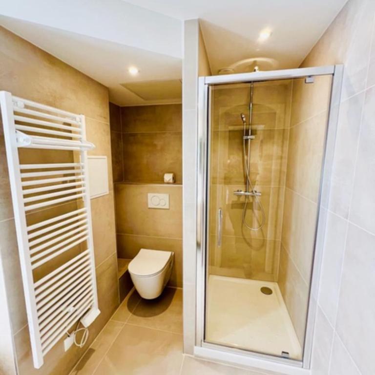 High-end flat in the centre of Gérardmer - Apartamento - 11
