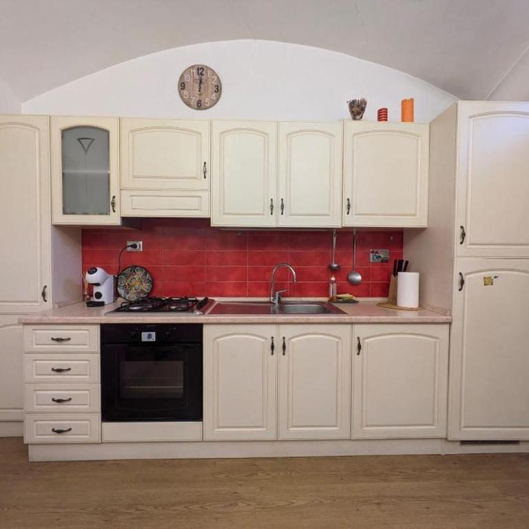 Residenza Centro Storico - Appartamento con 2 Camere da Letto - 4