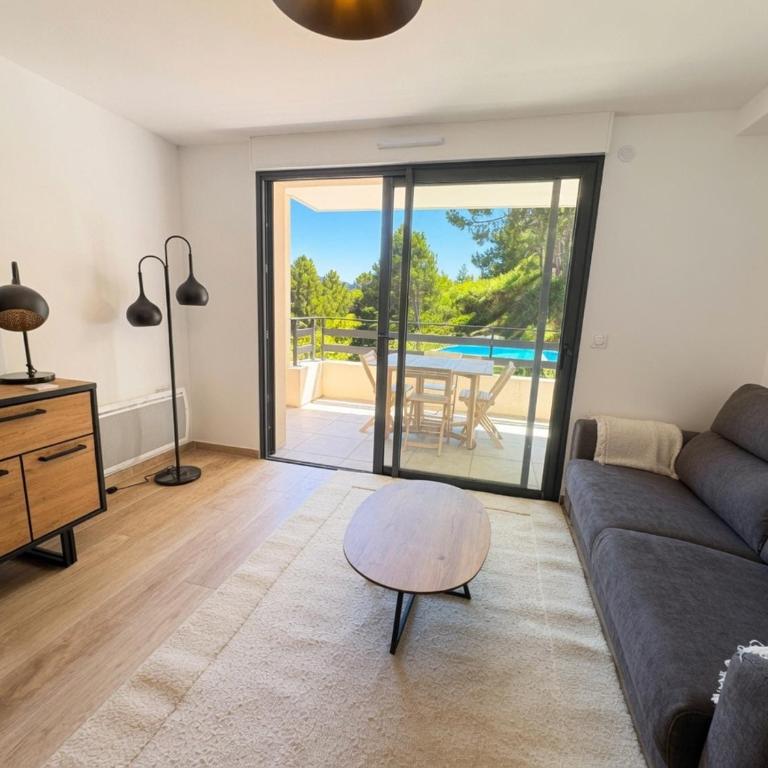 T3 moderne 6 pers, terrasse, vue lac, parking - Apartment mit 2 Schlafzimmern und Terrasse - 10