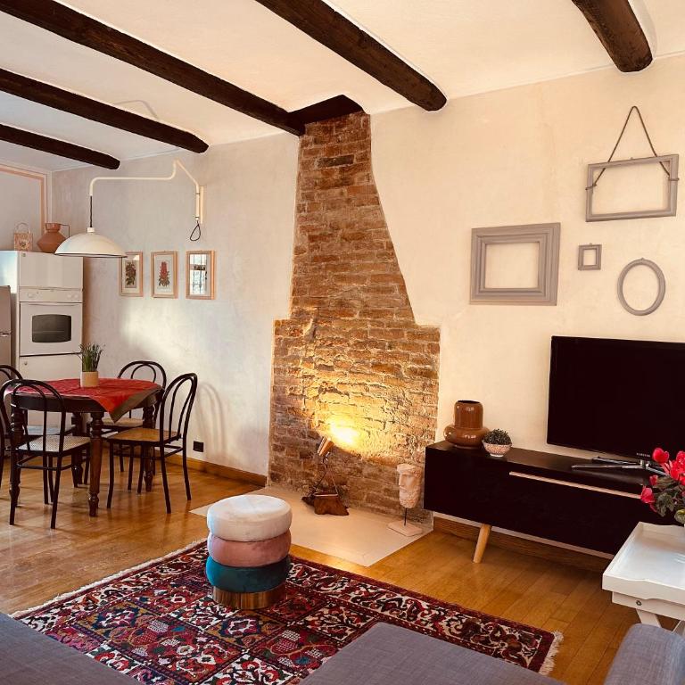 Casa Caroli, Dimore di Langa - charme e comfort nel cuore di Alba - Casa con 3 Camere da Letto - 5