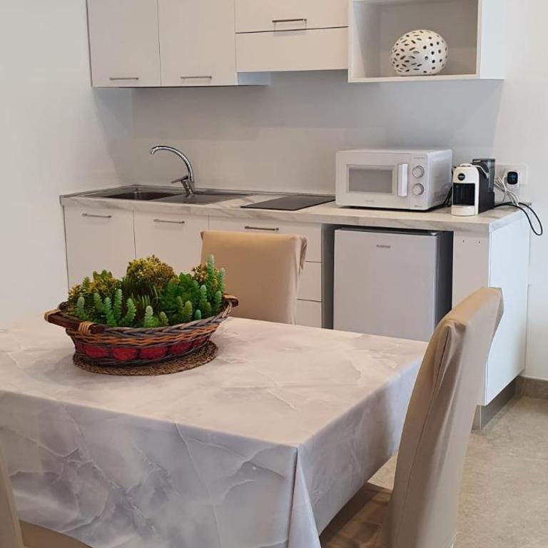 Ele & Ca Apartment - Two-Bedroom Apartment - 15