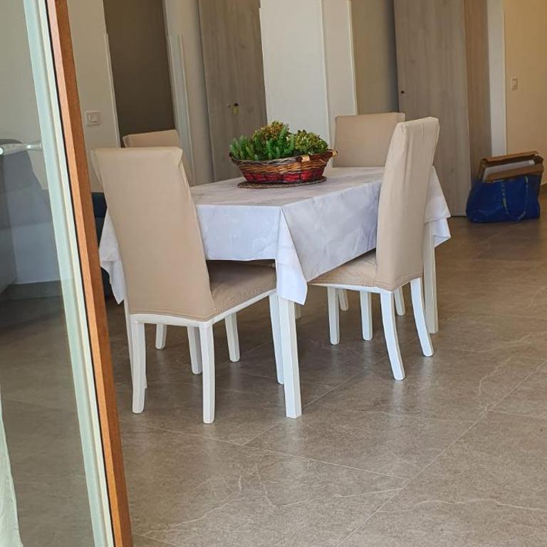 Ele & Ca Apartment - Two-Bedroom Apartment - 17