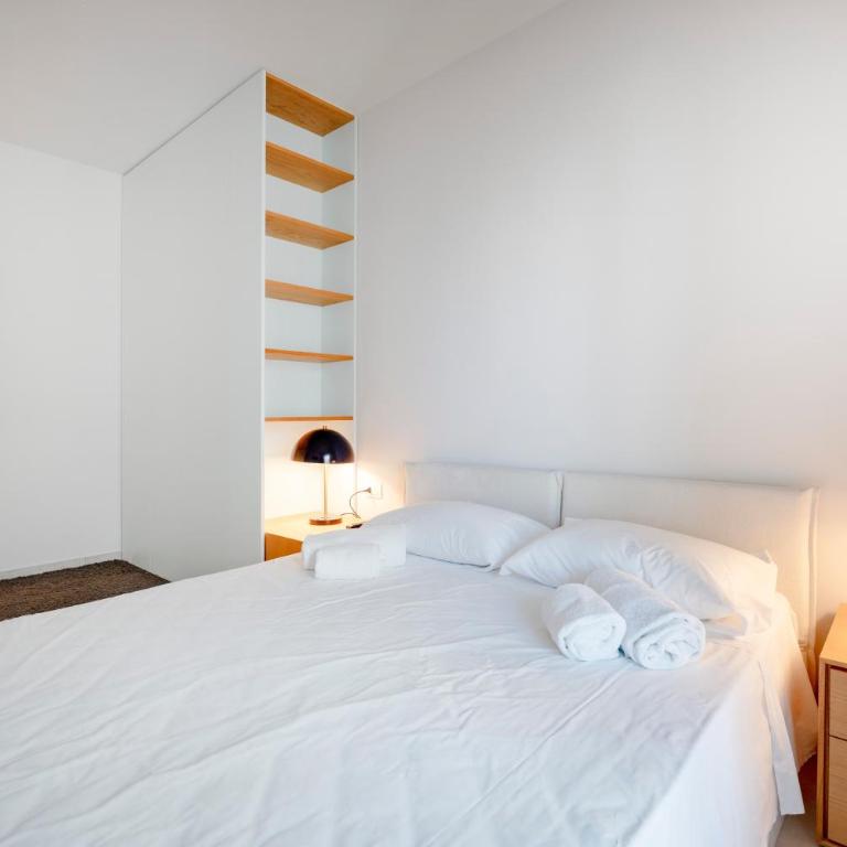 Marina Apartment - Appartamento Deluxe con 2 Camere da Letto e Vista Oceano - 2