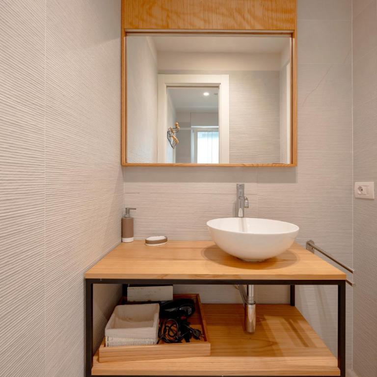 Marina Apartment - Appartamento Deluxe con 2 Camere da Letto e Vista Oceano - 15