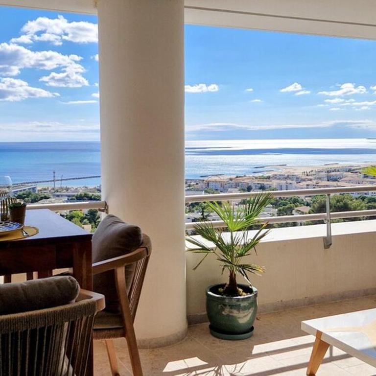L'ESCAPADE, Vue mer Exceptionnelle, Standing, Piscine, Tennis, Climatisation, Parking - Apartment - 16