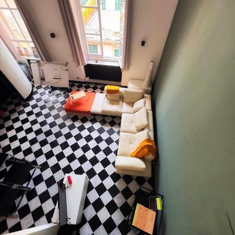 Design Loft in the Heart of Genoa - One-bedroom Loft Apartment - 17