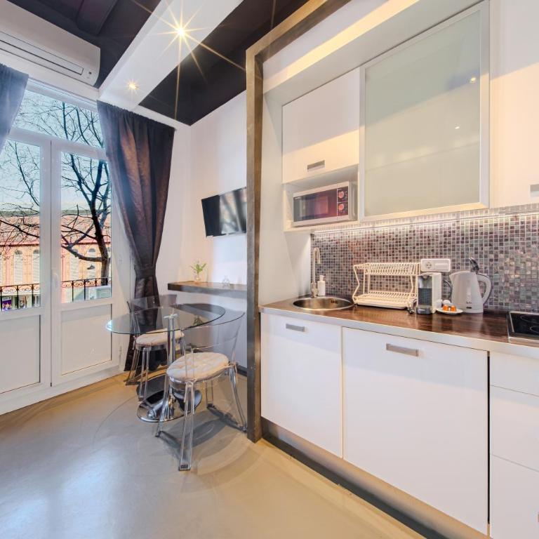 Studio Borrell Barcelona - Estudio - 3