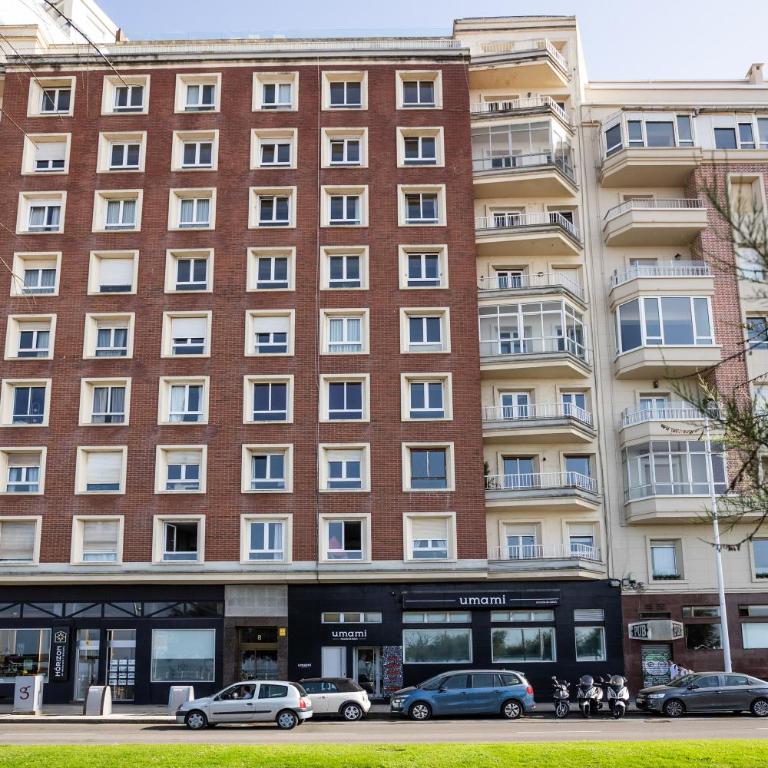GRAN APARTAMENTO EN PRIMERA LINEA DE PLAYA - Apartamento - 90