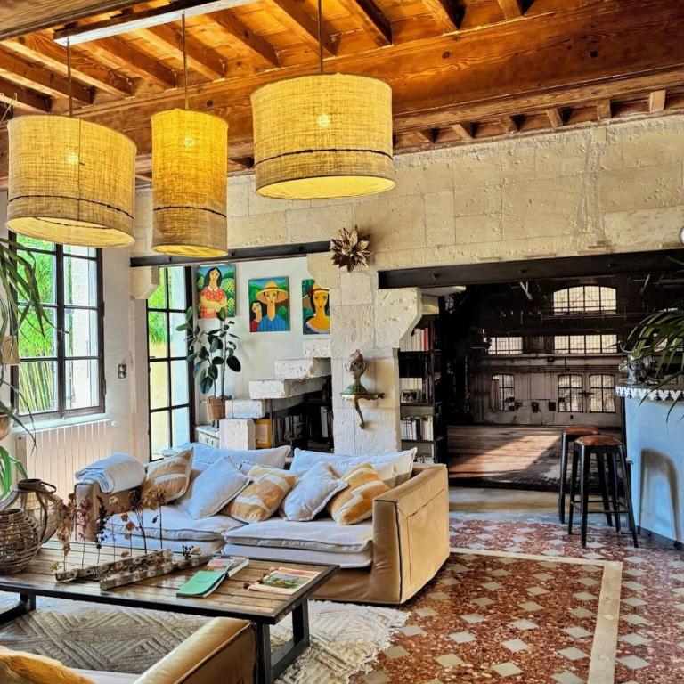 Maison de Caractère avec Piscine - Villa 3 Chambres - 12