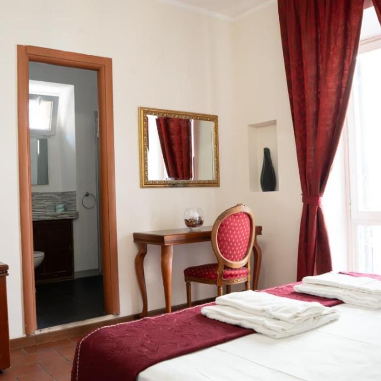 Imperial GuestHouse - Suite King con Vasca Idromassaggio - 35
