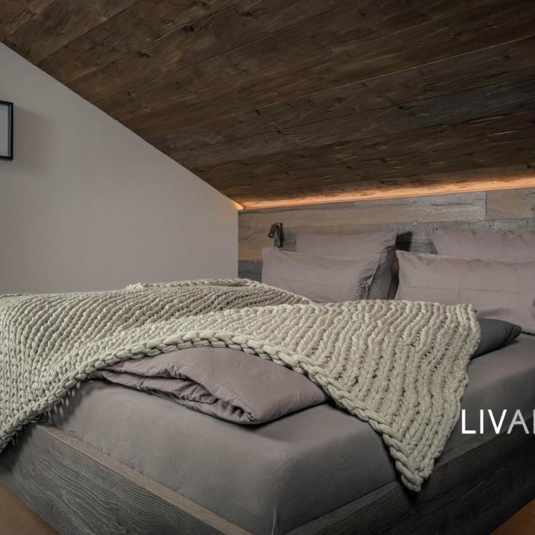 LIVALPIN mybase PURE - One-Bedroom Apartment with Balcony and Mountain View - 26