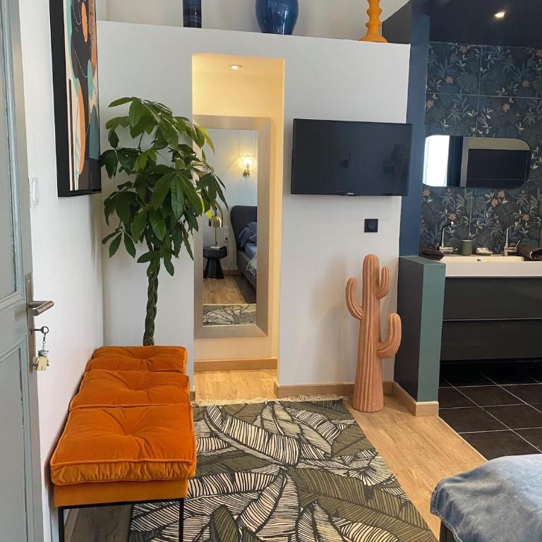 Maison de Caractère avec Piscine - Villa 3 Chambres - 29