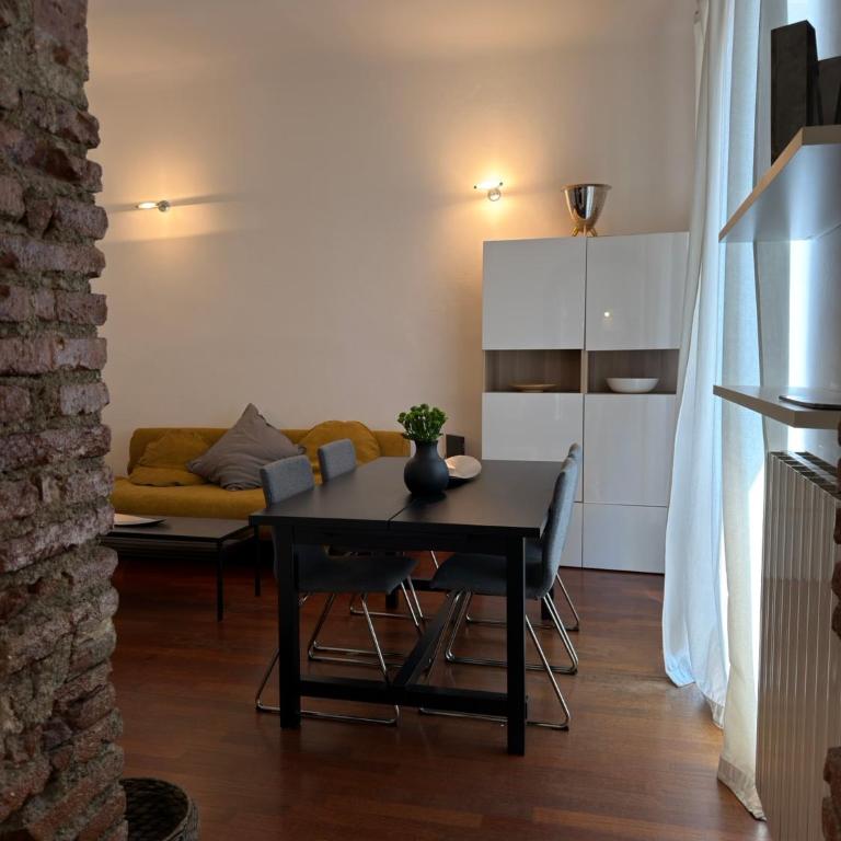 Baiamonti MoMa Live in Suites Sarpi - Appartamento con 1 Camera da Letto e Vista Città - 4