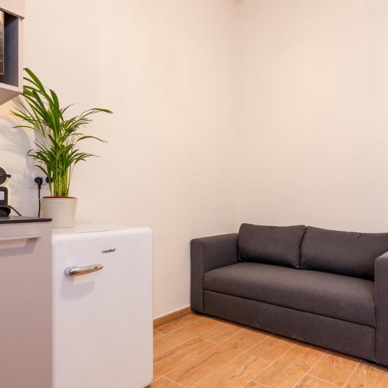 Apartment at 30 Viale Famagosta - Appartamento con 1 Camera da Letto - 26