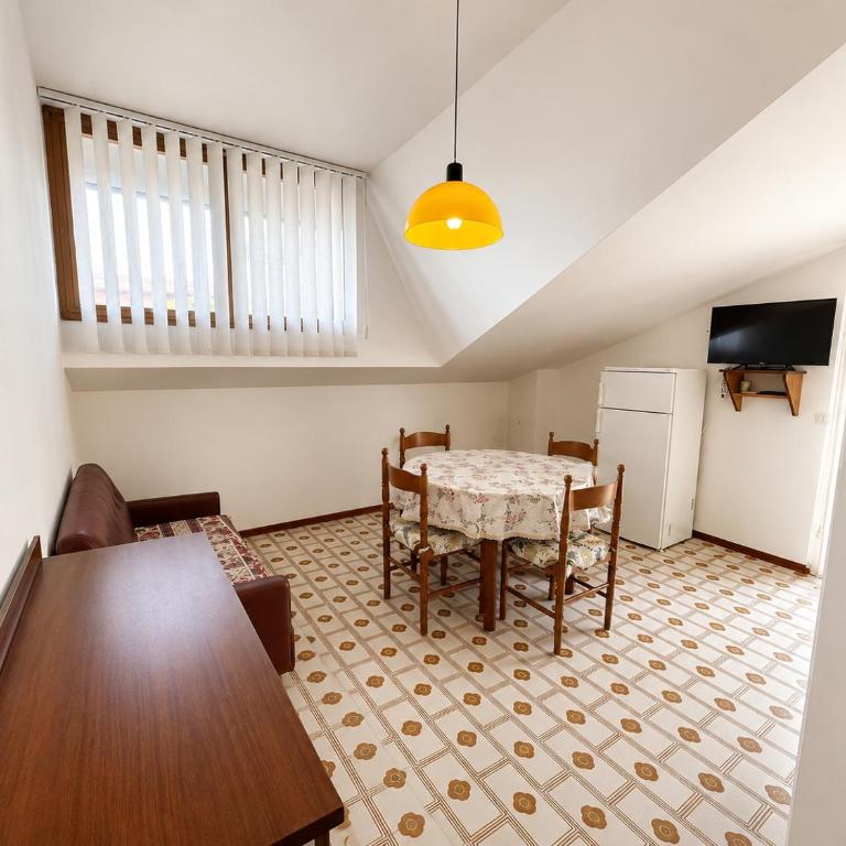 Villa Loris - Appartamento con 2 Camere da Letto - 5