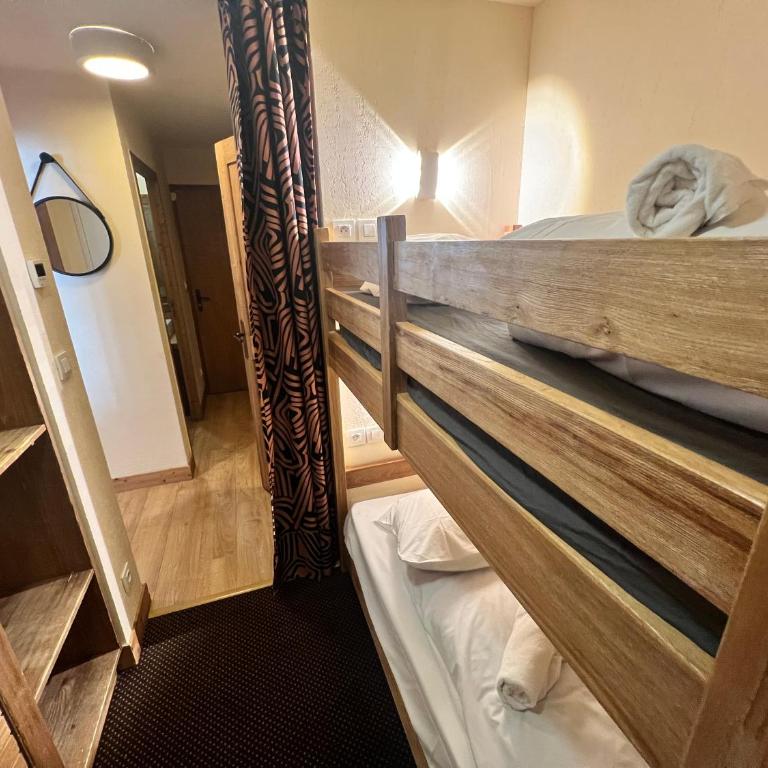 Apparts au Cœur de St-Lary - Piscine Chauffée et Sauna - Appartement avec Balcon - 3