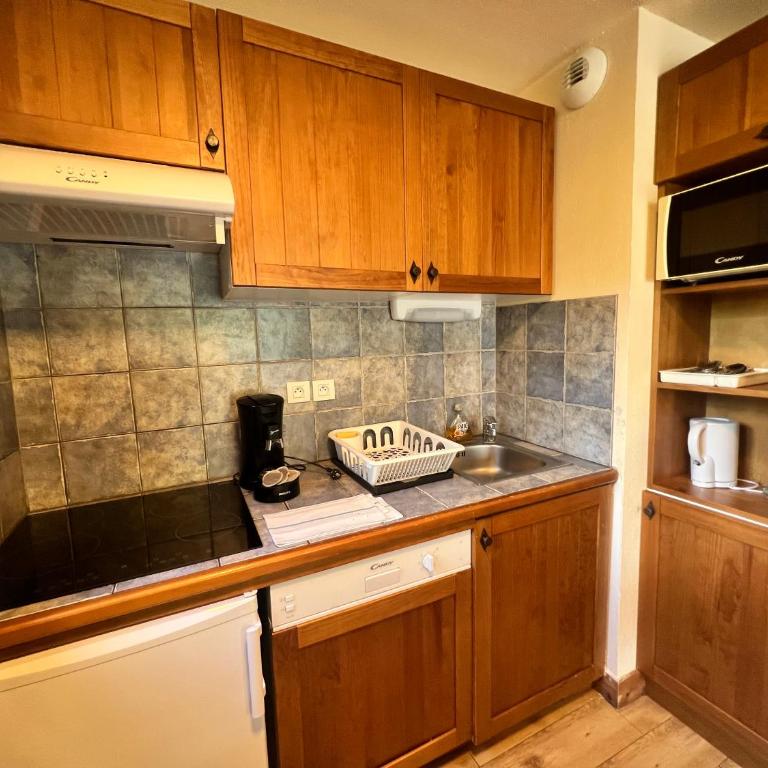 Apparts au Cœur de St-Lary - Piscine Chauffée et Sauna - Appartement avec Balcon - 8