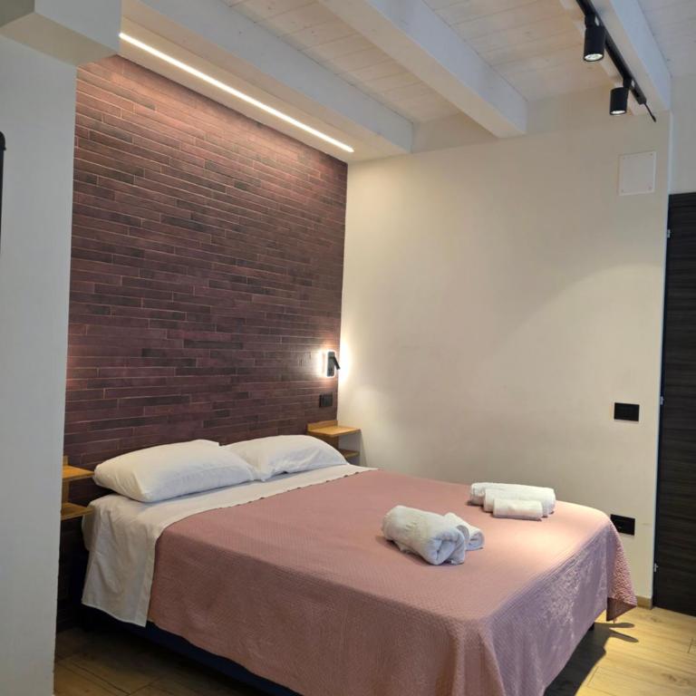 AL 54 Accommodation - Premium - Camera Matrimoniale Deluxe con Balcone - 1