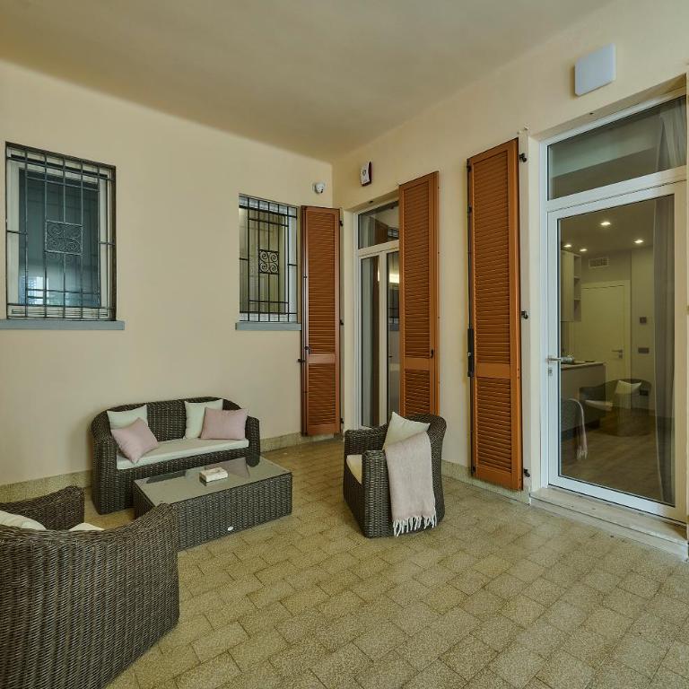 Bilocale elegante- via Sassi, Lecco - Appartamento con 1 Camera da Letto - 17