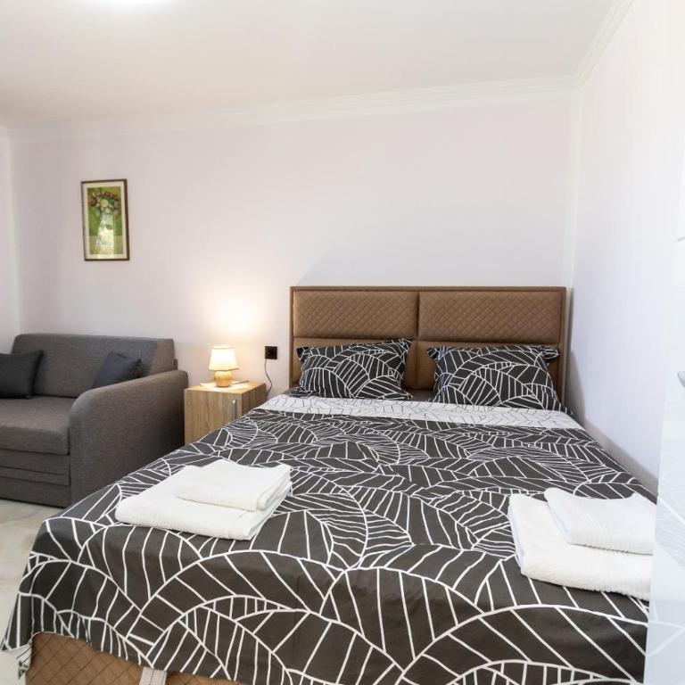 Whisper of Olives - 5 Min Drive to the Old Town, Bar - Apartman sa 1 Spavaćom Sobom - 6