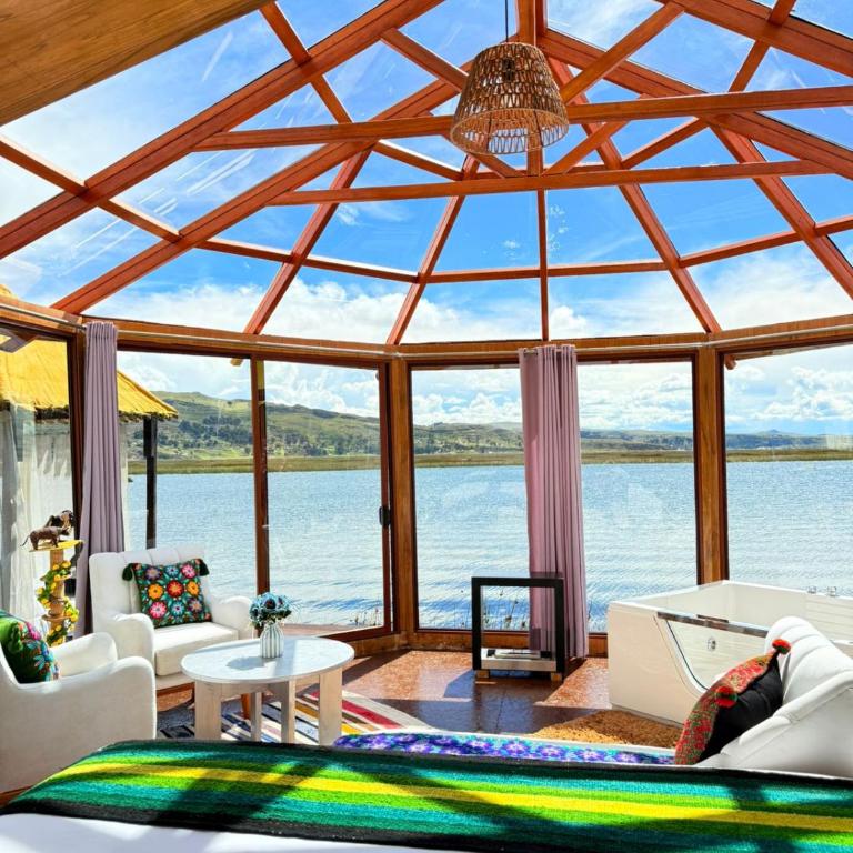KAY PACHA LODGE Uros - Deluxe Suite with Spa Bath - 2