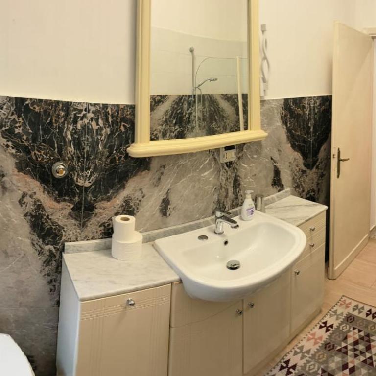 La Badia del Cavaliere - Camera Familiare - 6
