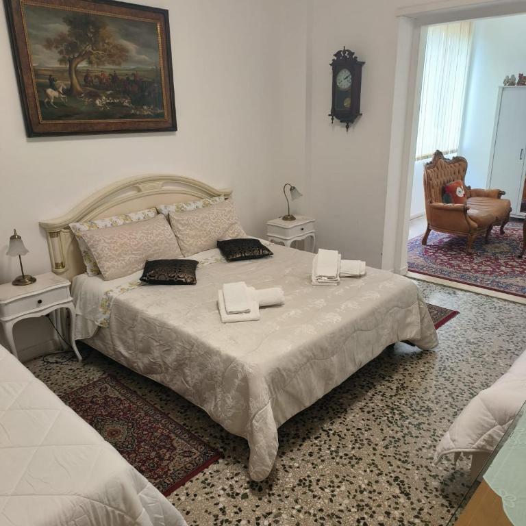 La Badia del Cavaliere - Camera Familiare - 7