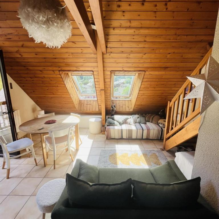 Nid de ski avec grand balcon - Appartement - 3