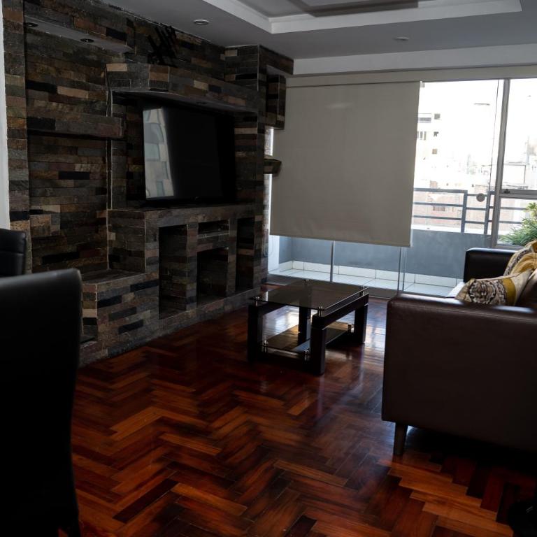 Departamento en el Corazón de Miraflores Peru - Apartamento con vistas y balcón - 93