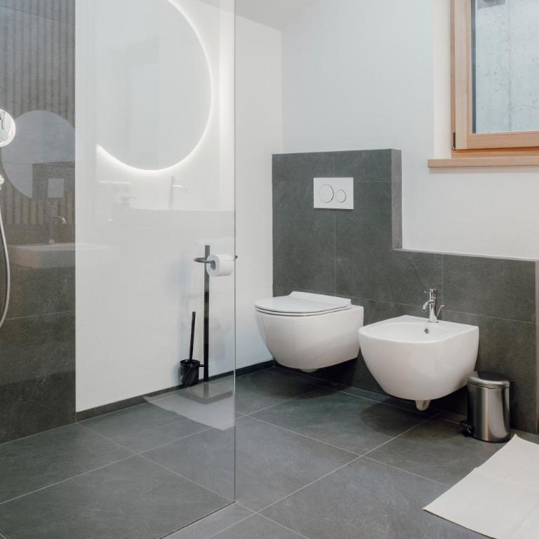 Hochland Apartments - Two-Bedroom Apartment with Terrace - 13
