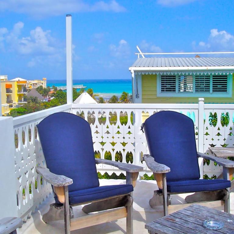 Barbados 2BR penthouse - Timeless charm of colonial Caribbean style - Apartment mit 2 Schlafzimmern, Terrasse und Meerblick - 4