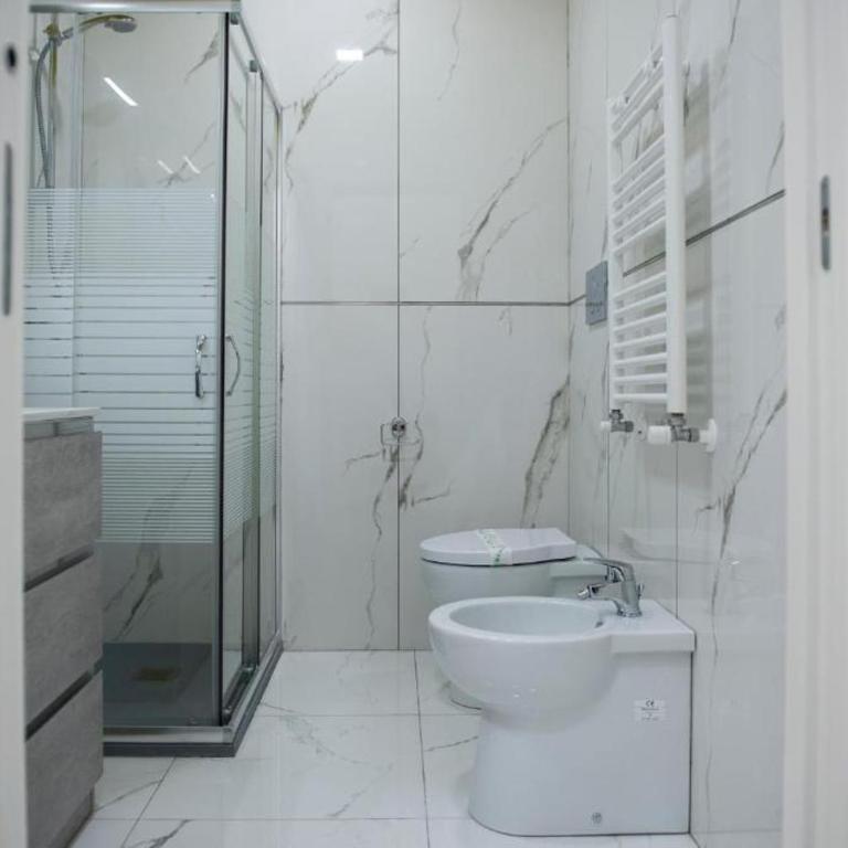Stabia Dream Rooms - Camera Matrimoniale/Doppia con Letti Singoli con Bagno Privato - 5