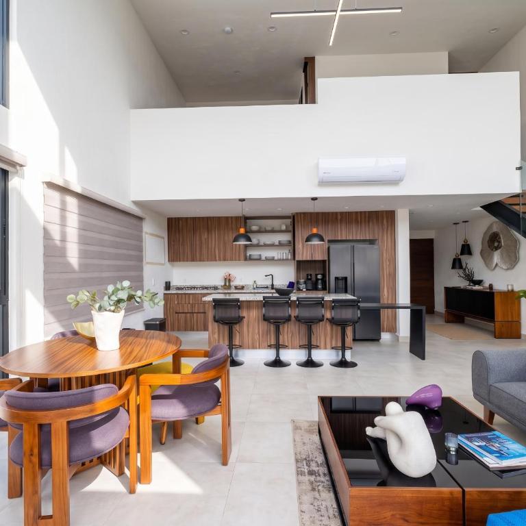 Lujoso apartamento de dos plantas con 3 dormitorios y 3,5 baños - Apartamento de 3 dormitorios - Planta Alta - 26