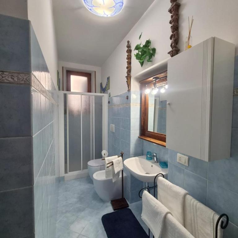 Casa Serafina trilocale con arredi d'arte e parcheggio privato - Casa con 2 Camere da Letto - 6