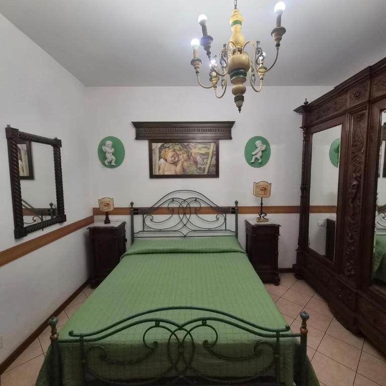 Casa Serafina trilocale con arredi d'arte e parcheggio privato - Casa con 2 Camere da Letto - 2