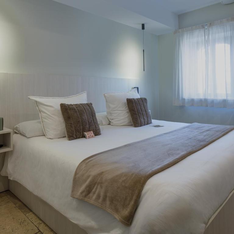 Boutique Hotel Comtal Empuries - Habitación Doble con desayuno incluido - Uso individual - 1