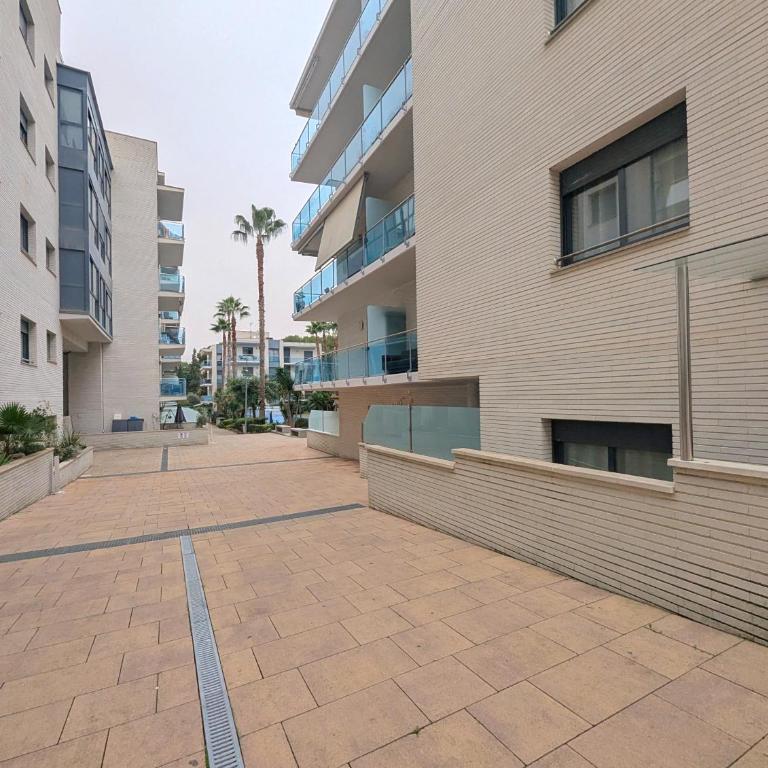 Relax en Lloret con Gym y Piscina by Host&Joy - Appartamento con 1 Camera da Letto - 20