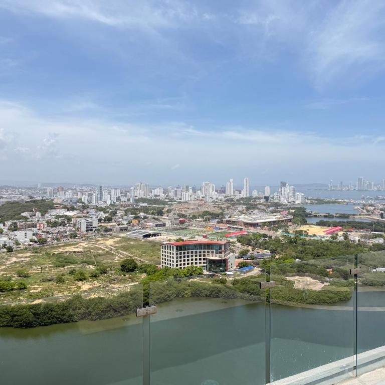 Brand NEW! Ocean front,City 360Views 26FL,FREE Airport pick up by IMZ - Two-Bedroom Apartment - 72