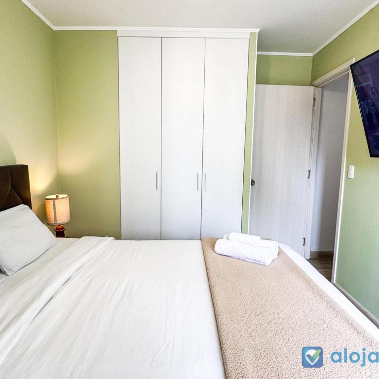 El Sol Apartments by Aloja Host - One-Bedroom Apartment - 1