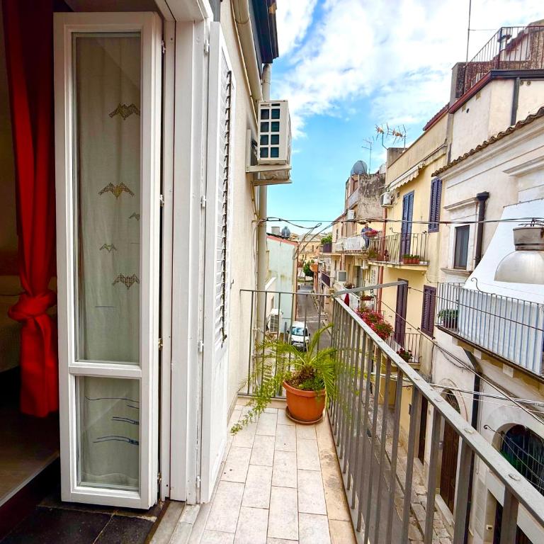 Casa Sogniblei locazione turistica - Camera Tripla con Bagno Privato - 16