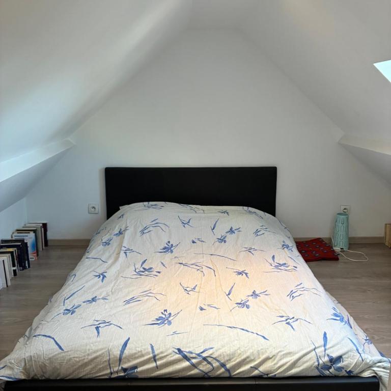 Le Duplex Studio - One-Bedroom Apartment with City View - 24