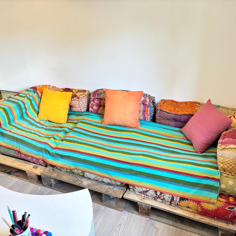 Le Duplex Studio - One-Bedroom Apartment with City View - 3
