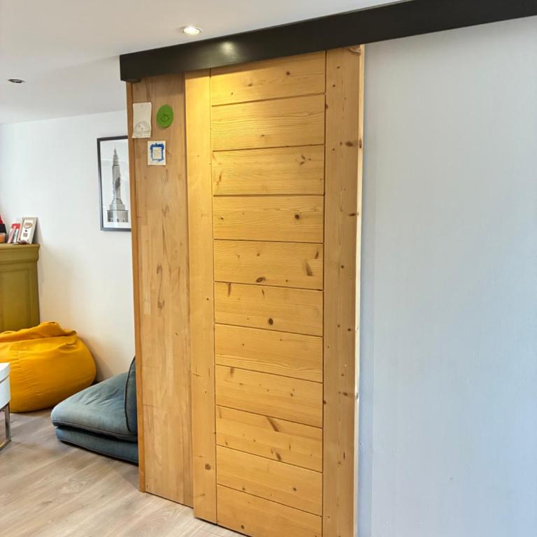 Le Duplex Studio - One-Bedroom Apartment with City View - 28
